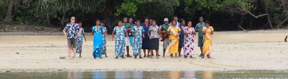 Begrüßungskomitee am Strand von Beq Island, Fidschi