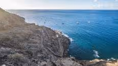 Kurz vor Schluss passieren wir bei Kilometer 11 noch die Ruinen von Mundens Battery. Die Boote zeigen an, dass wir es fast geschafft haben.